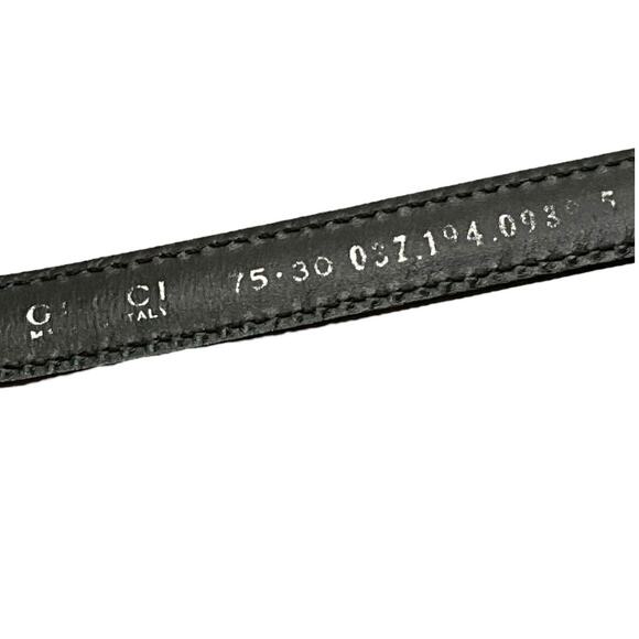 39. Gucci Black Leather Silver Belt main image 10